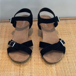 New Women`s Vionic Noble Anka Wedge Sandals Suede 382ANKA NWT no box size 7!